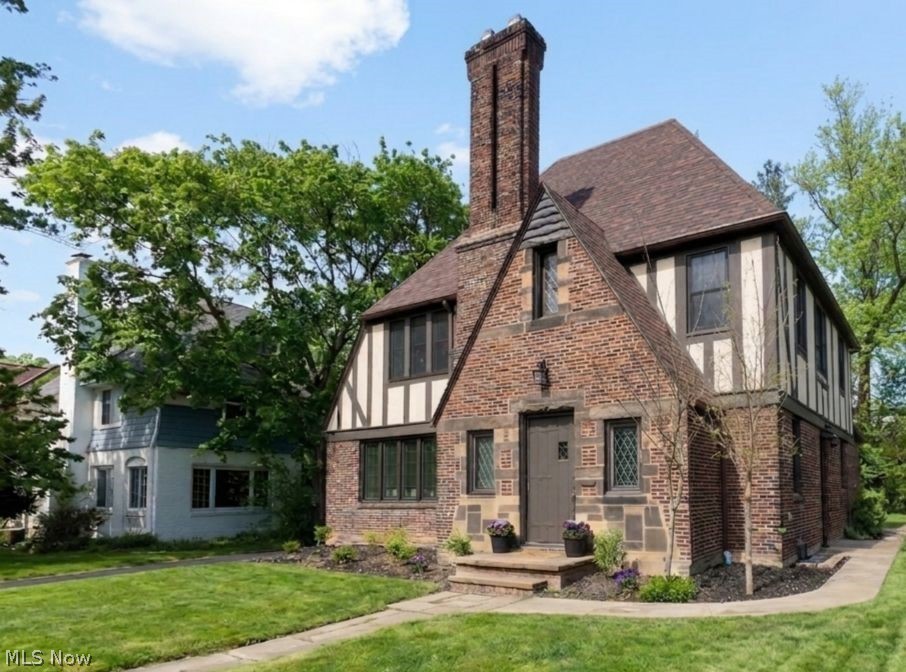 3145 Huntington Road Shaker Heights OH 44120