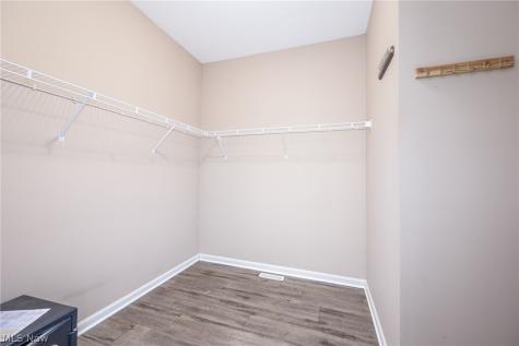 123 Quartz Avenue Peninsula OH 44264
