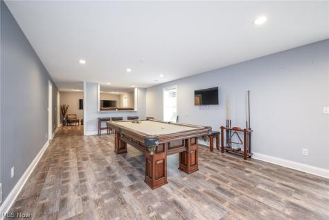 123 Quartz Avenue Peninsula OH 44264