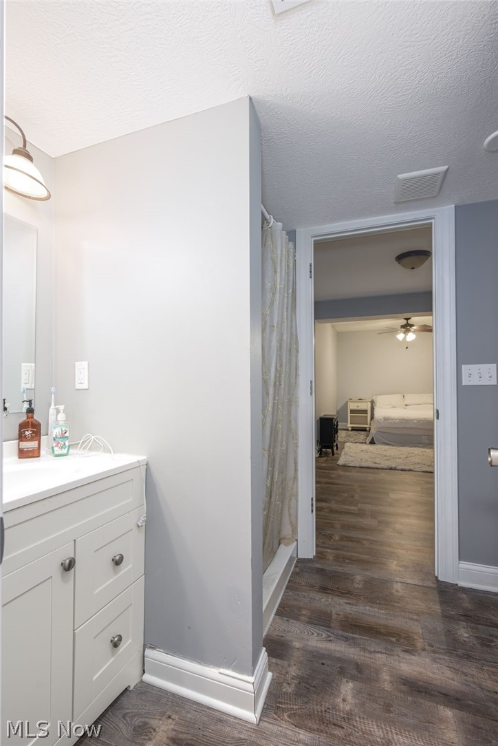 123 Quartz Avenue Peninsula OH 44264
