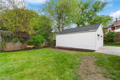 1476 Bryden Drive Akron OH 44313