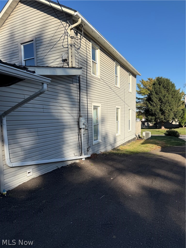 771 N Market Street Shreve OH 44676