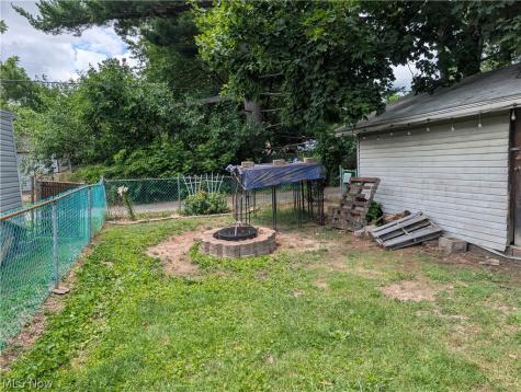 1527 Alden Avenue SW Canton OH 44706