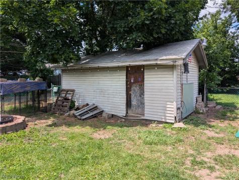 1527 Alden Avenue SW Canton OH 44706