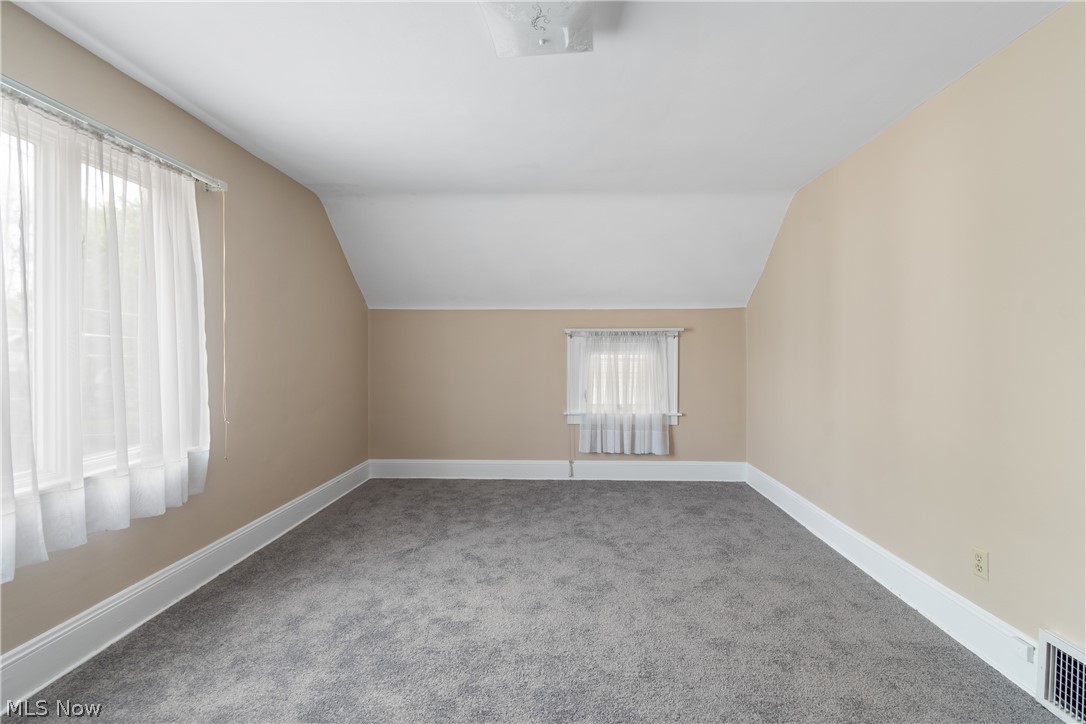 1182 Tampa Avenue Akron OH 44314
