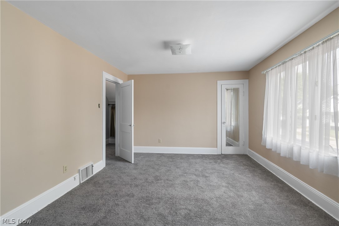 1182 Tampa Avenue Akron OH 44314