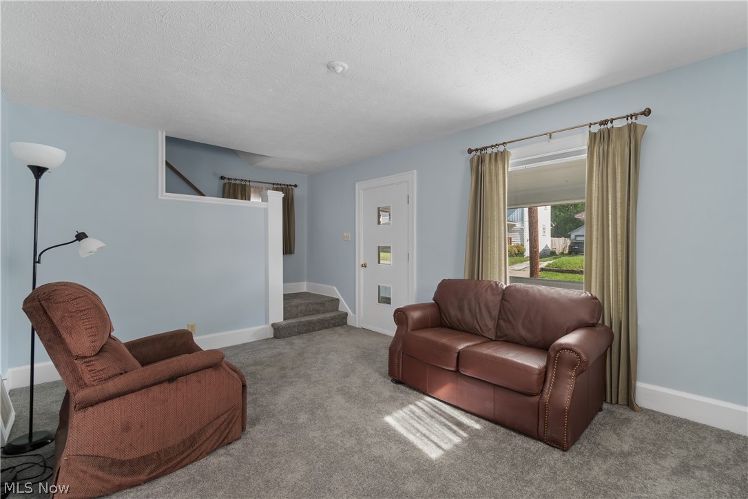 1182 Tampa Avenue Akron OH 44314