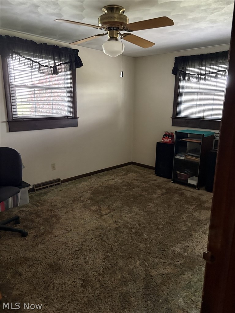 25 Grant Circle Toronto OH 43964