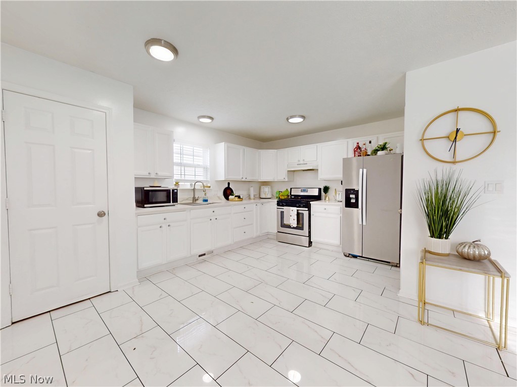 8801 Clark Avenue Cleveland OH 44102