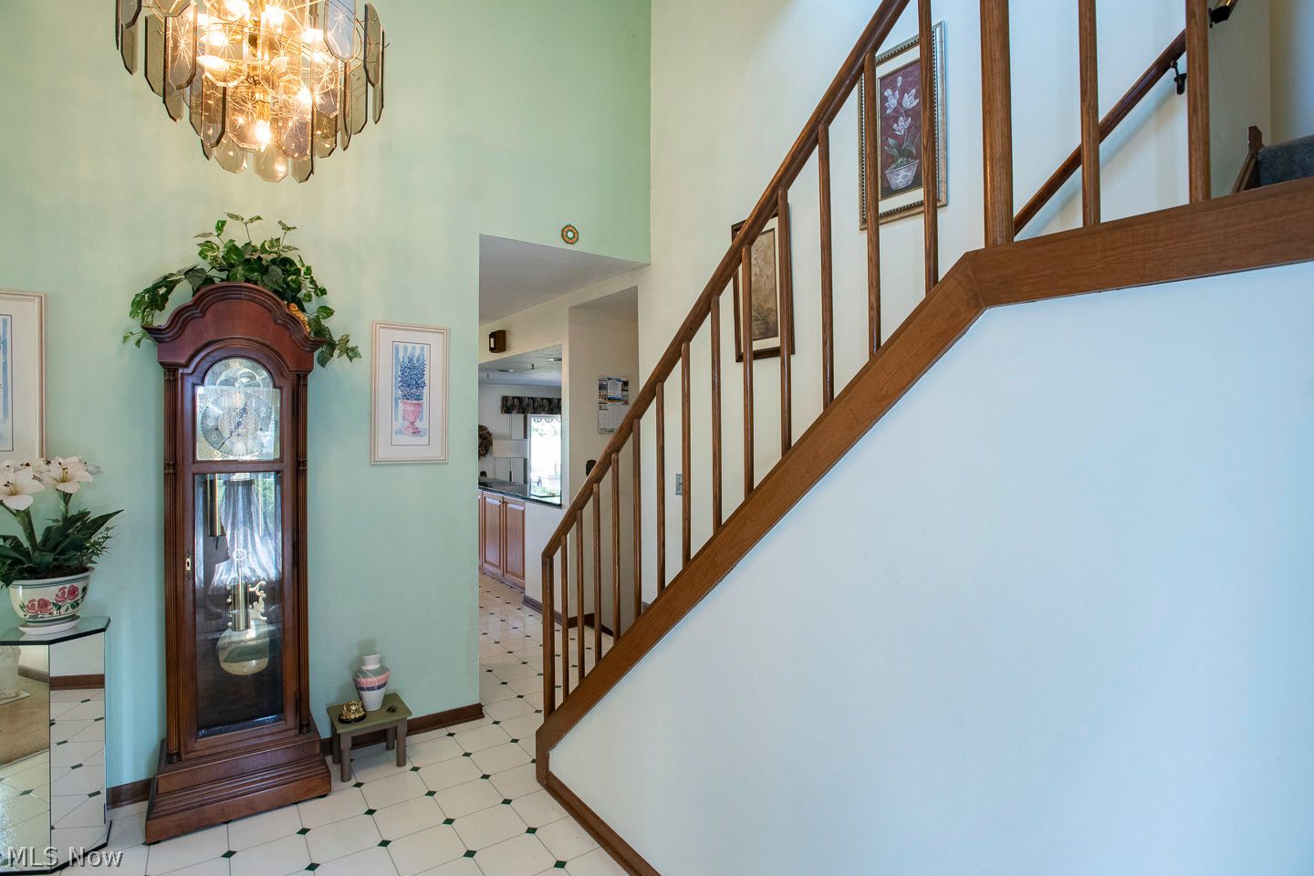 30840 Windy Hollow Lane North Olmsted OH 44070