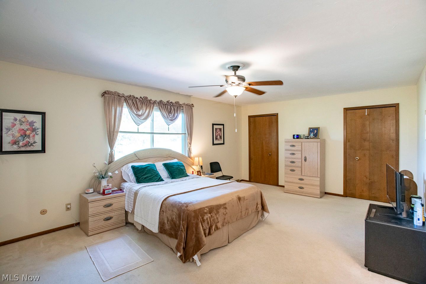 30840 Windy Hollow Lane North Olmsted OH 44070