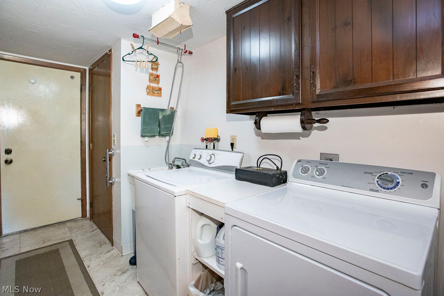 30840 Windy Hollow Lane North Olmsted OH 44070