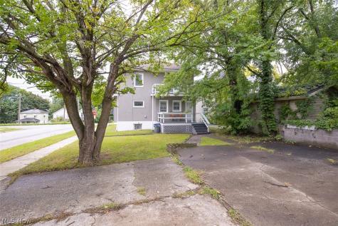 1089 Lakeview Road Cleveland OH 44108
