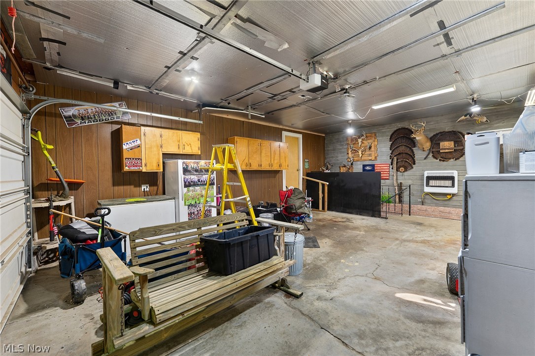695 S 15th Street Sebring OH 44672