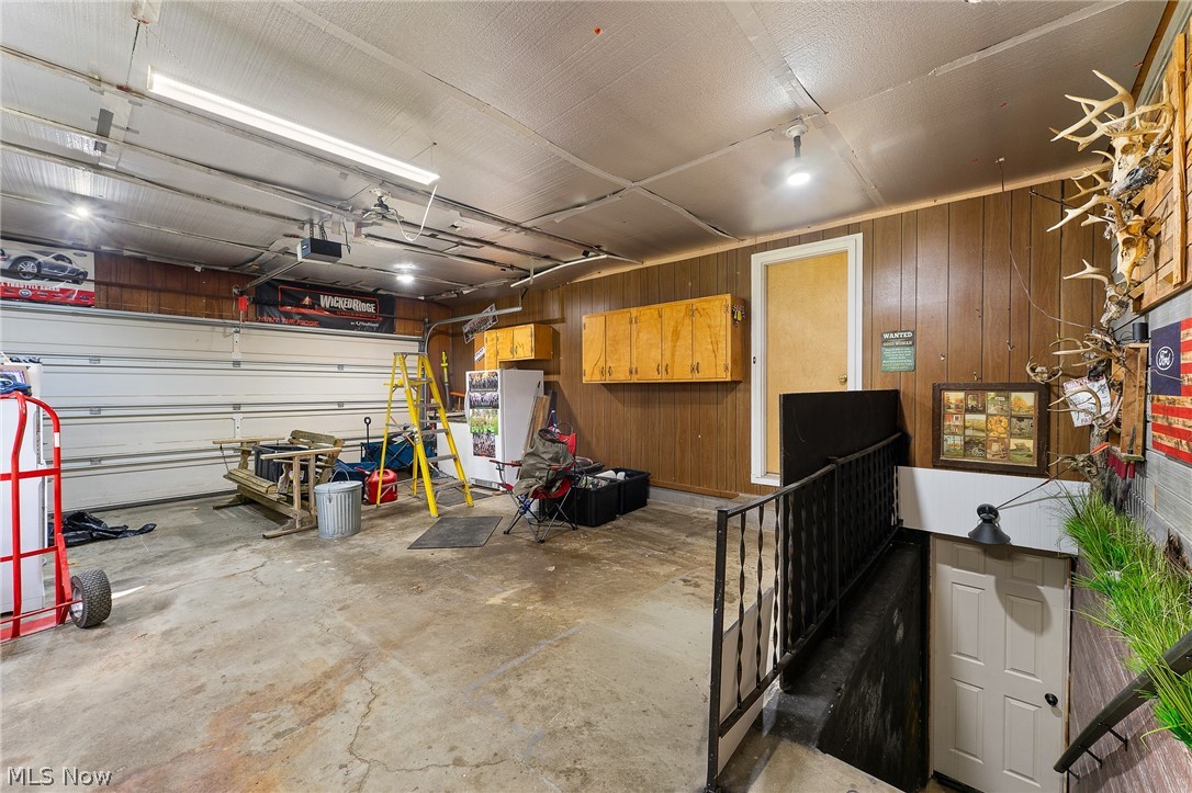 695 S 15th Street Sebring OH 44672