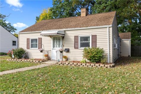 294 Longford Avenue Elyria OH 44035