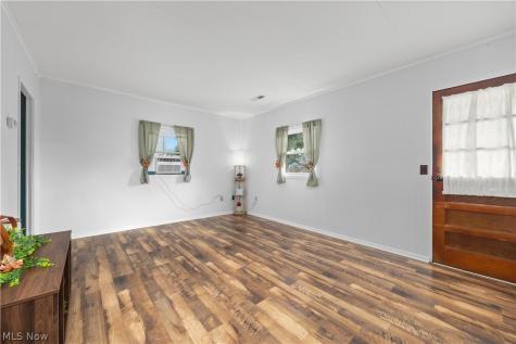 294 Longford Avenue Elyria OH 44035