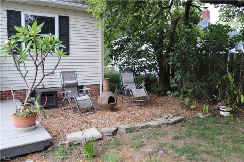 8627 Big Creek Parkway Strongsville OH 44149