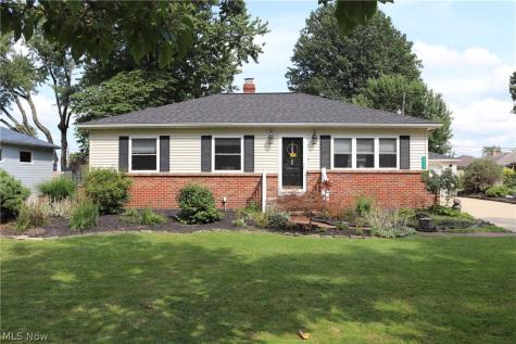 8627 Big Creek Parkway Strongsville OH 44149