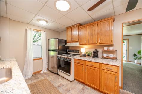 4631 March Avenue Youngstown OH 44505