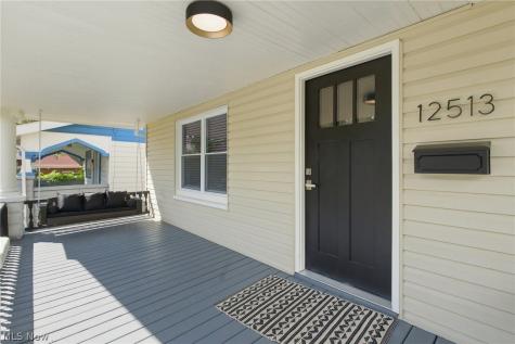 12513 Maplerow Avenue Garfield Heights OH 44105