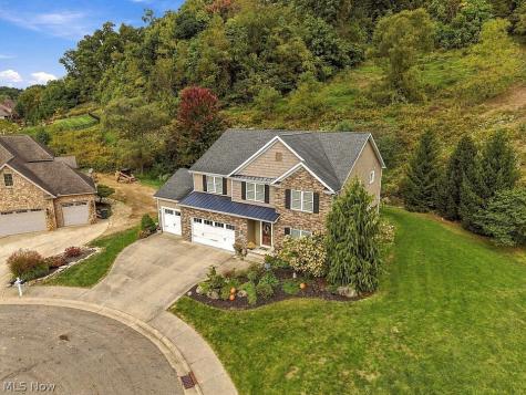 2904 Vicksburg Avenue NW Canton OH 44708