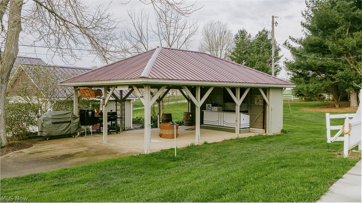 3423 County Road 39 Bloomingdale OH 43910