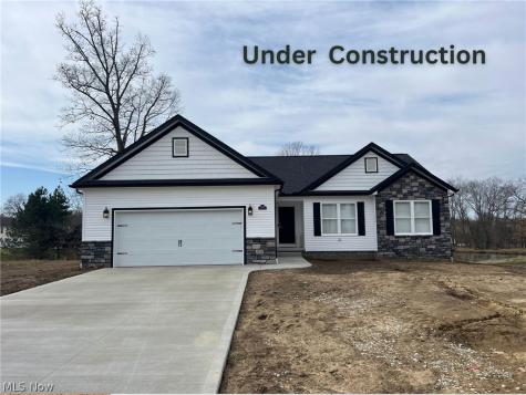 4716 Stevie Avenue SW Massillon OH 44646