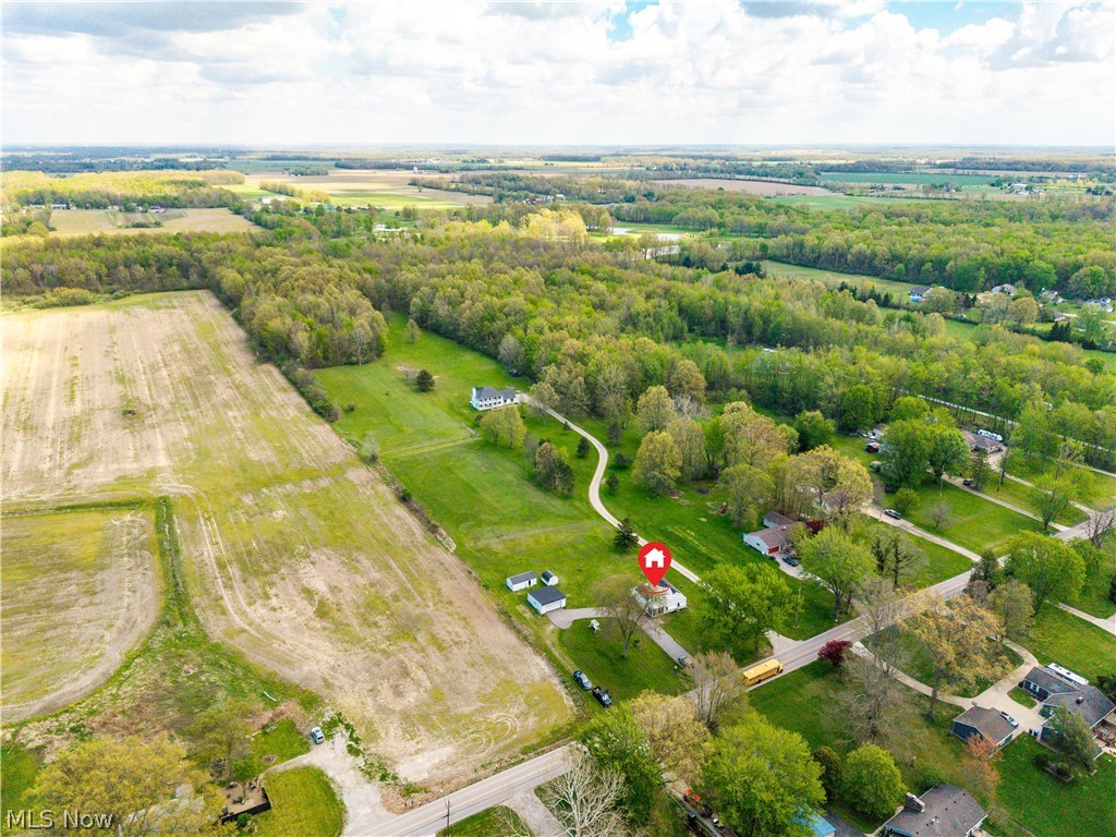 203 Annis Road South Amherst OH 44001