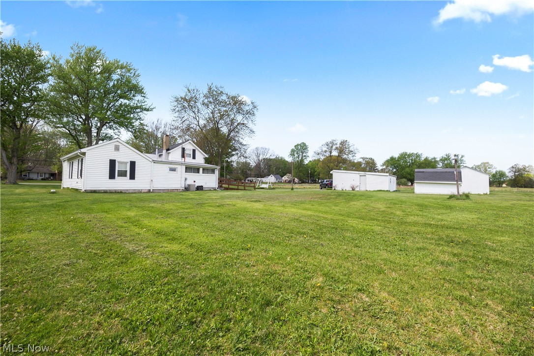 203 Annis Road South Amherst OH 44001
