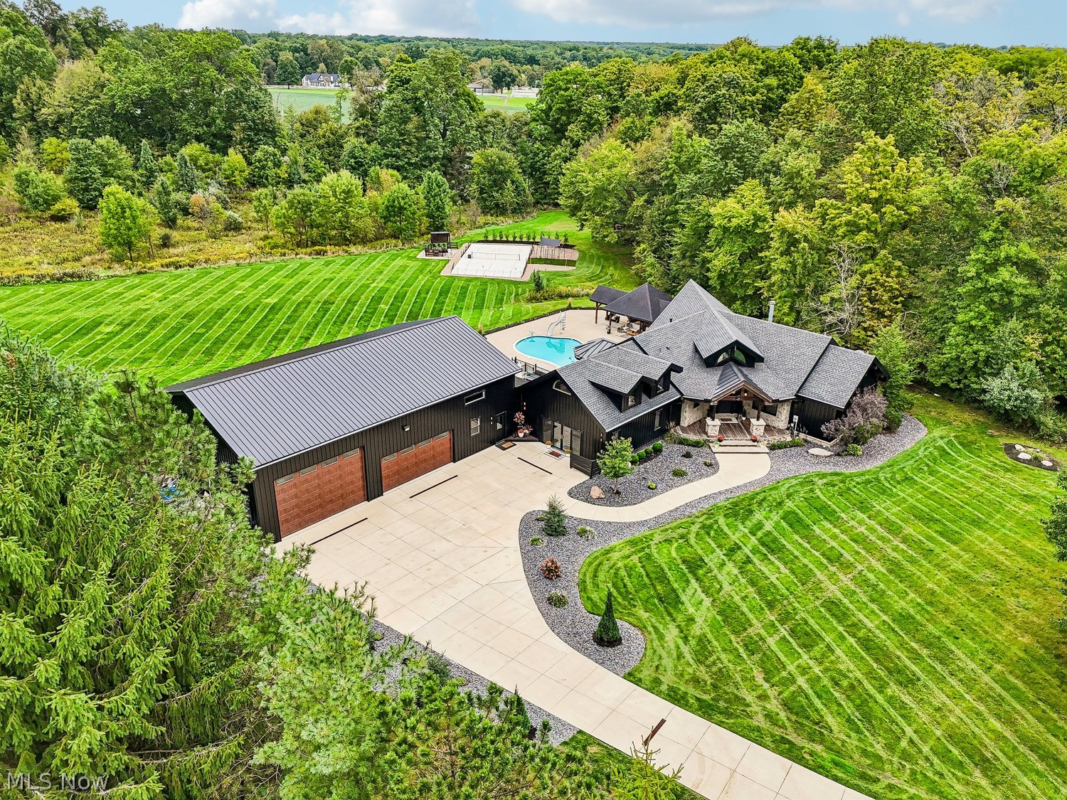 Wadsworth OH, 2245 Thoroughbred Drive