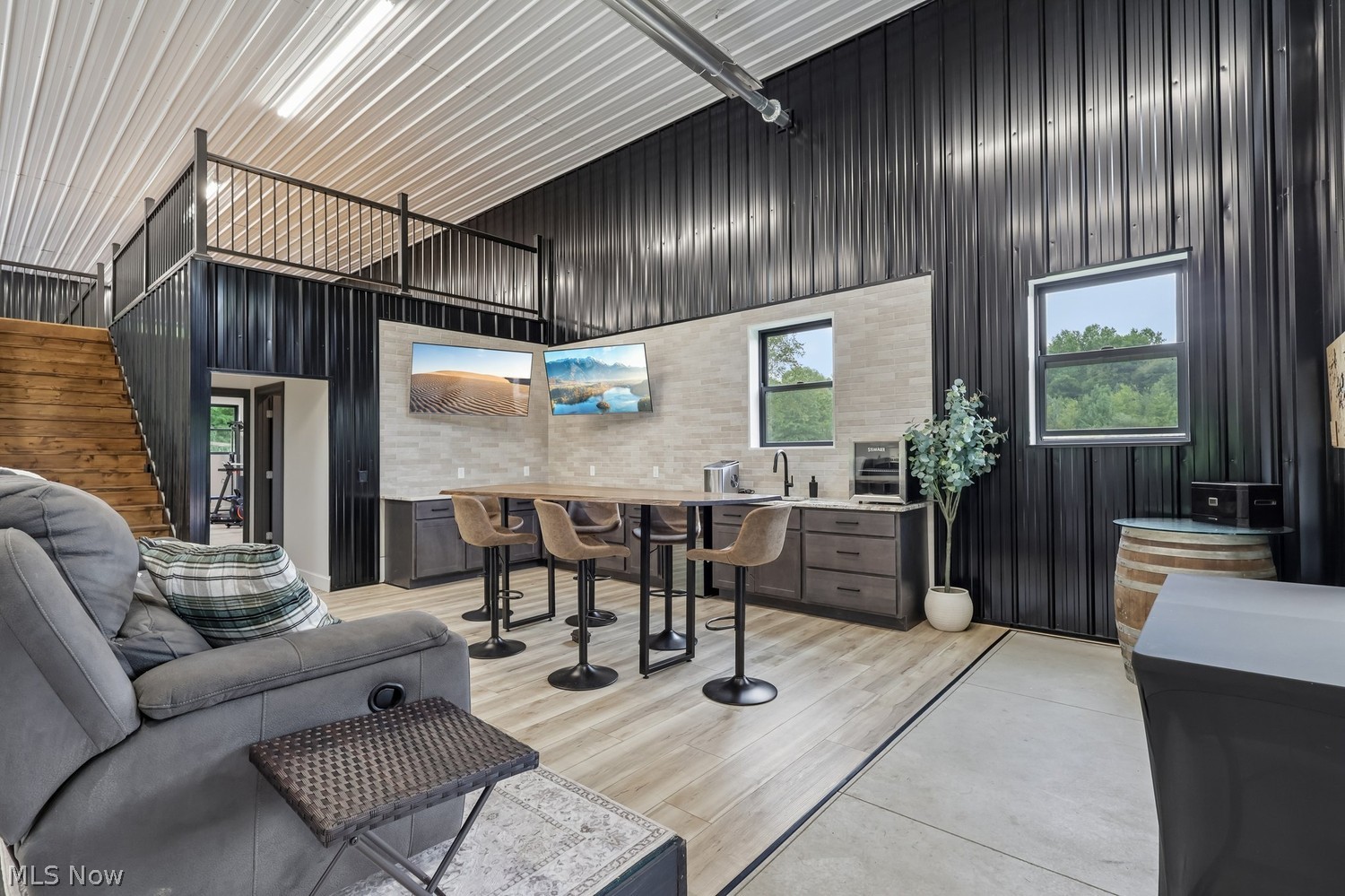 2245 Thoroughbred Drive Wadsworth OH 44281