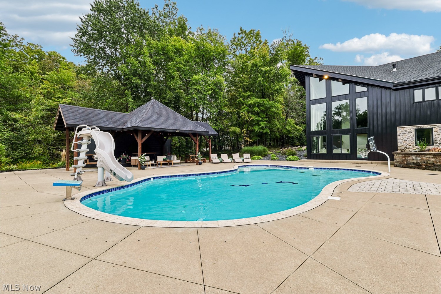 2245 Thoroughbred Drive Wadsworth OH 44281