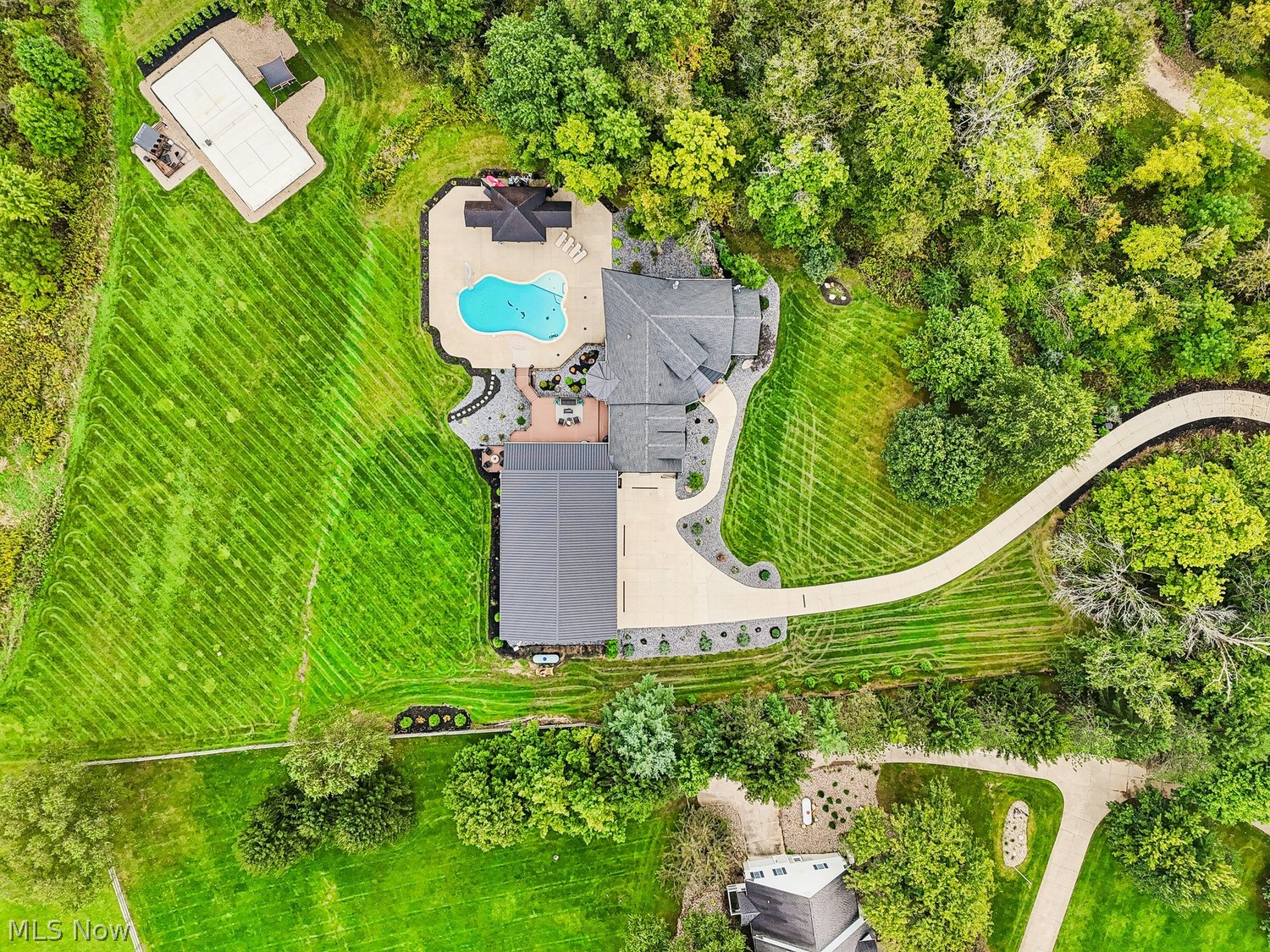 2245 Thoroughbred Drive Wadsworth OH 44281