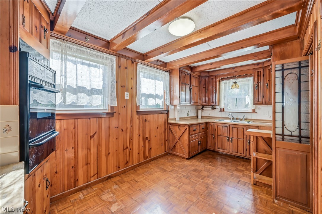 1669 Weston Avenue Youngstown OH 44514