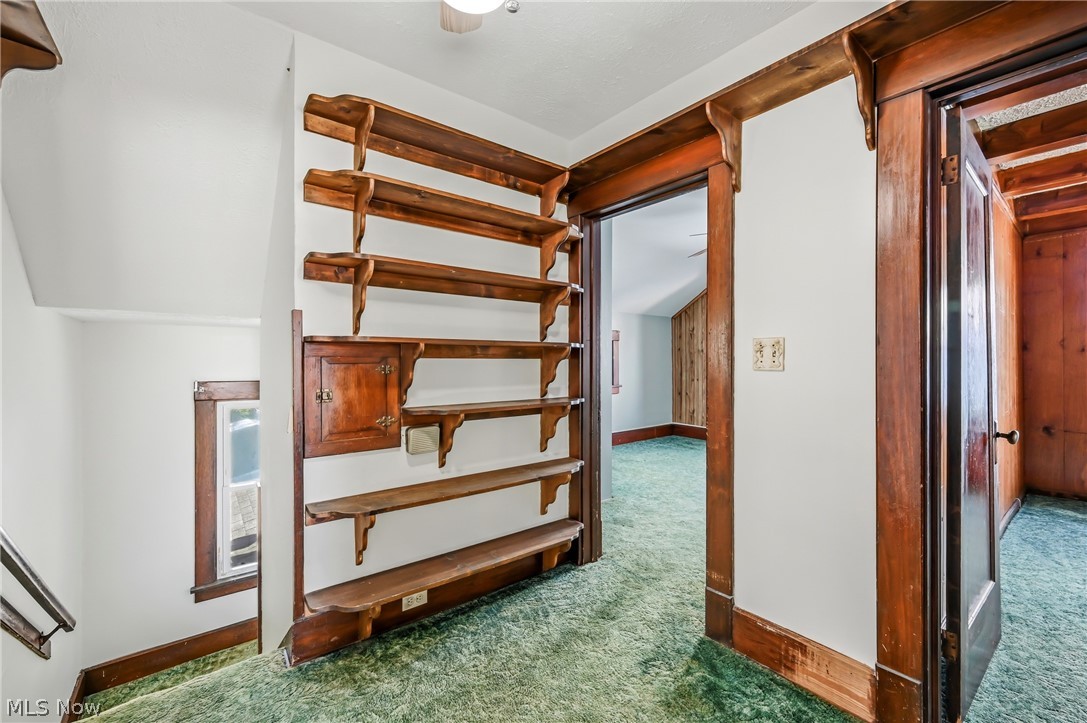 1669 Weston Avenue Youngstown OH 44514