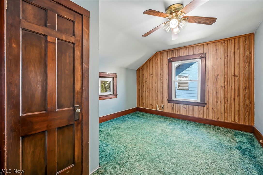 1669 Weston Avenue Youngstown OH 44514