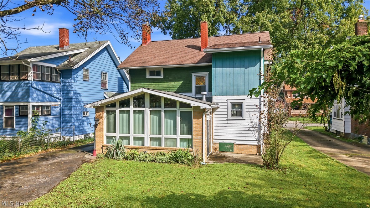 1669 Weston Avenue Youngstown OH 44514