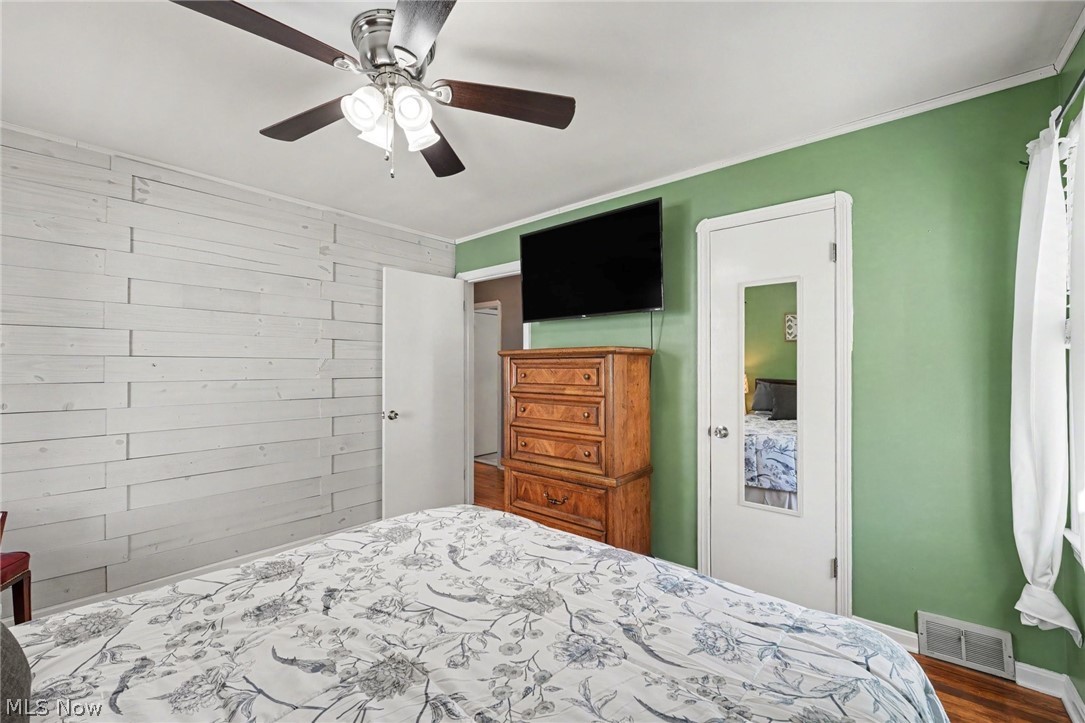 6607 Kenneth Avenue Parma OH 44129