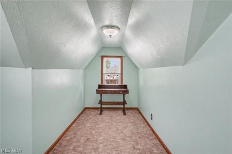6607 Kenneth Avenue Parma OH 44129