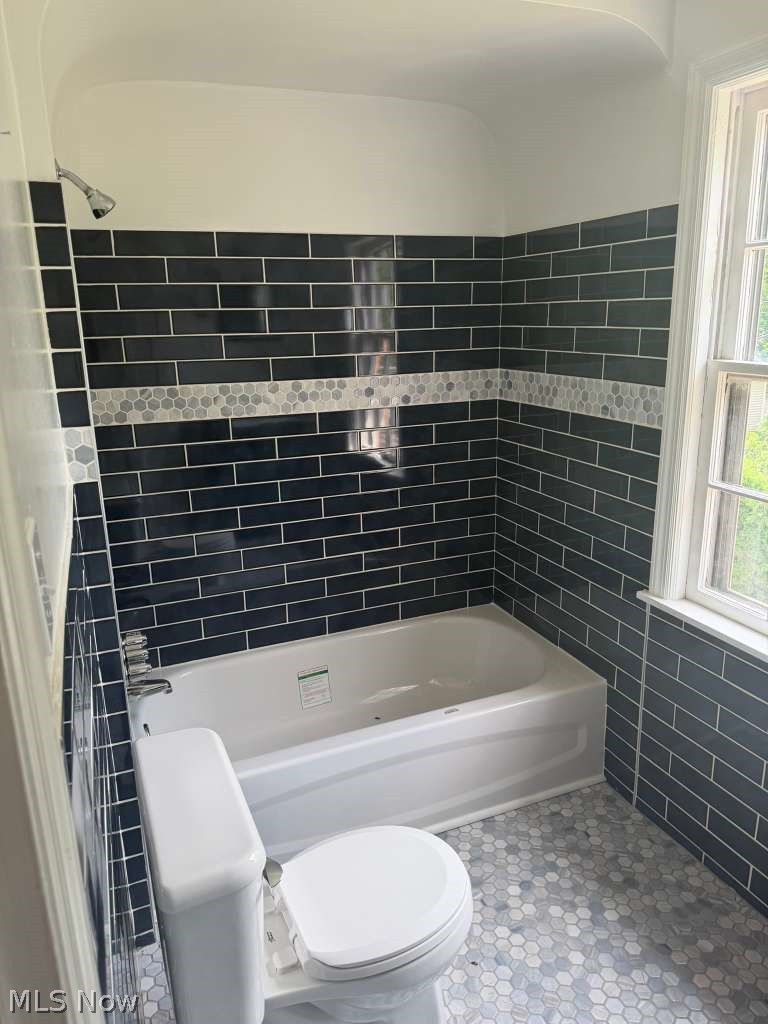 3698 Strandhill Road Shaker Heights OH 44122
