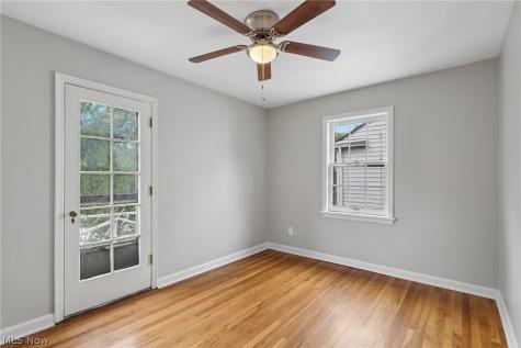 3698 Strandhill Road Shaker Heights OH 44122