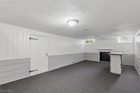 3698 Strandhill Road Shaker Heights OH 44122