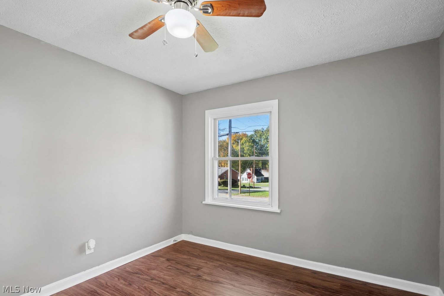 526 Clinton Street Ravenna OH 44266