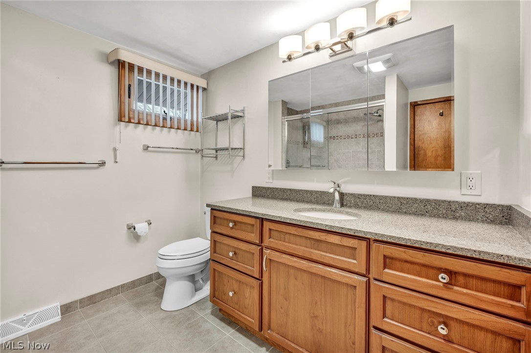 1994 Aldersgate Drive Lyndhurst OH 44124