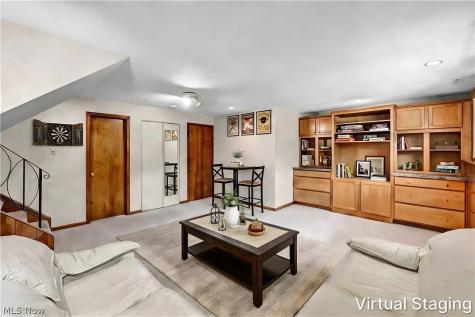 1994 Aldersgate Drive Lyndhurst OH 44124