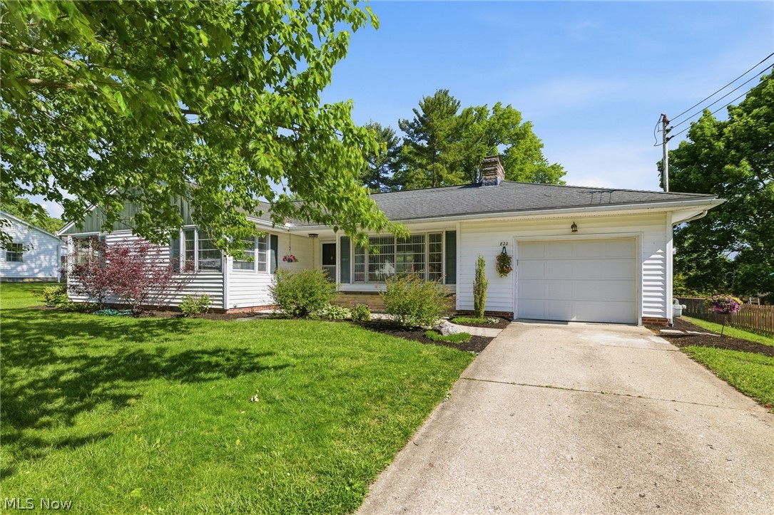 822 Hoover Drive Ashland OH 44805