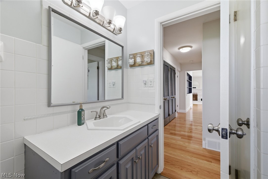 822 Hoover Drive Ashland OH 44805