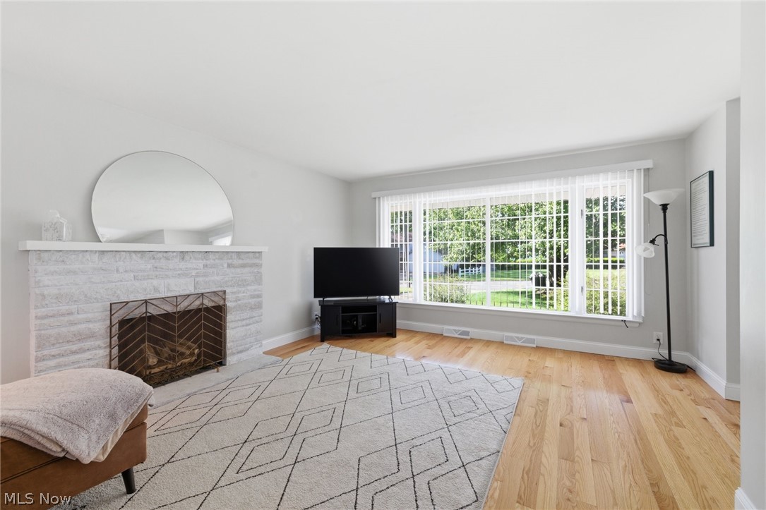 822 Hoover Drive Ashland OH 44805