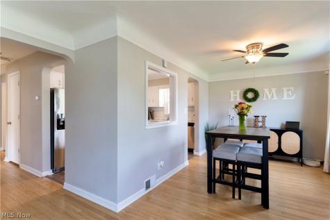 3003 Park Drive Parma OH 44134